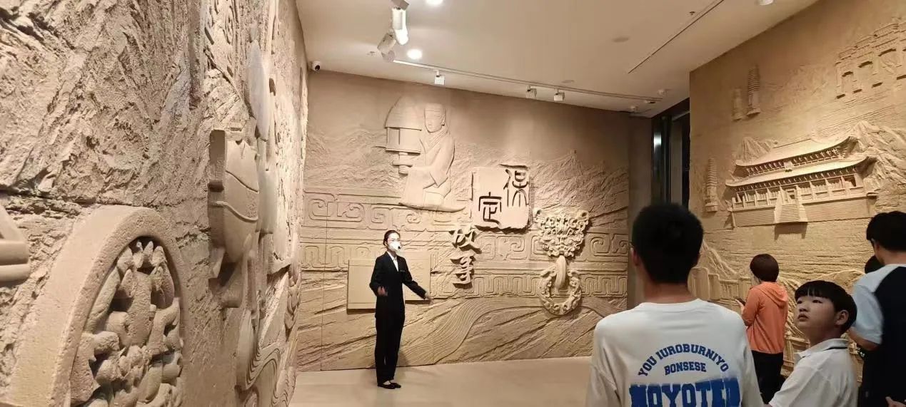 色情书